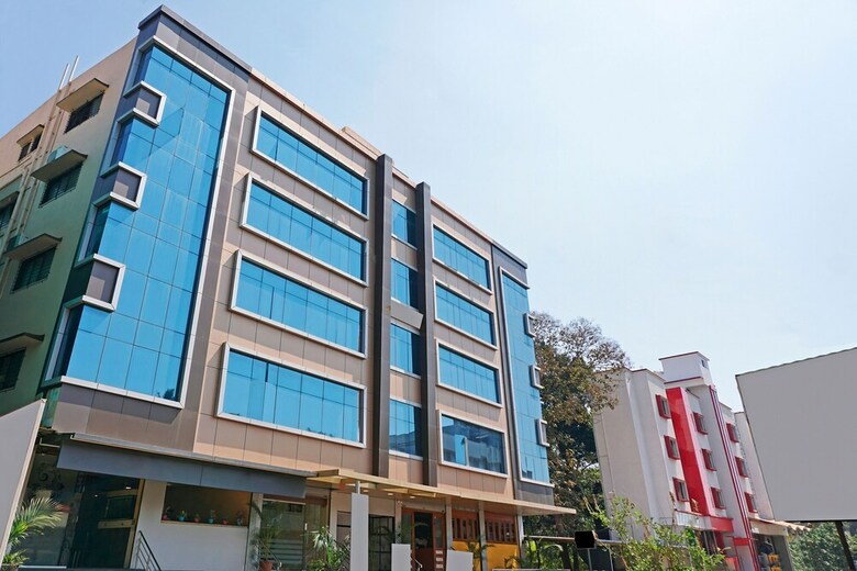 Oyo 29634 Hotel Navalai Pride