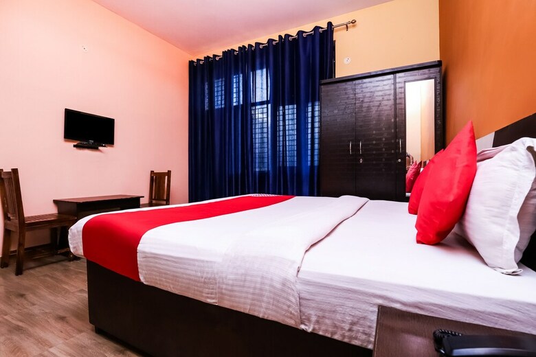 Oyo 37194 Hotel Royal India
