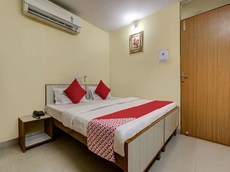 Oyo 4283 Hotel Satguru