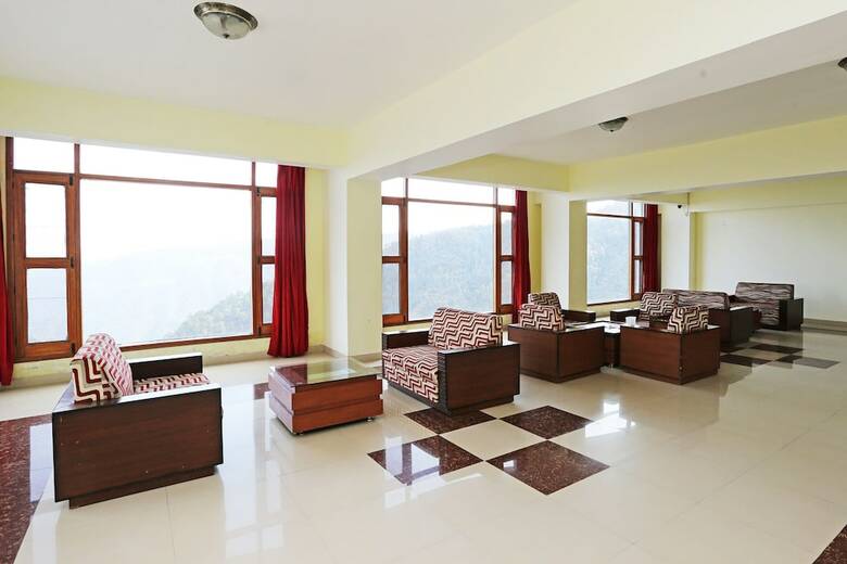 Hotel Oyo 30708 United 21