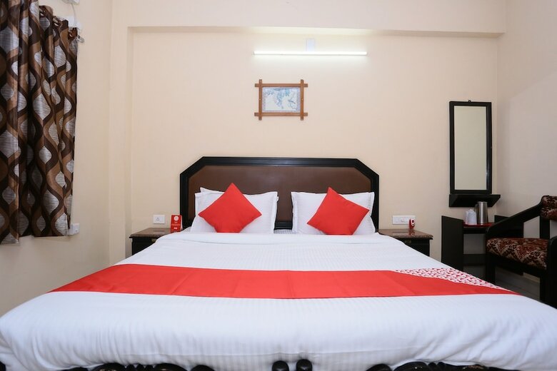 Hotel Oyo 28588 Rock Rose