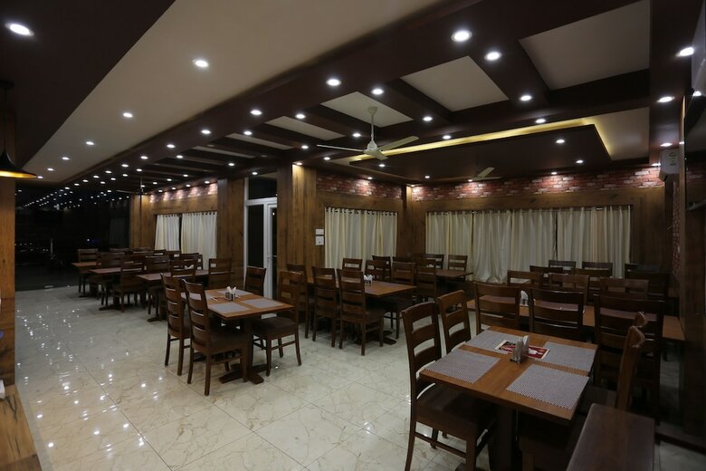 Hotel Buddha House Himalayan Brothers