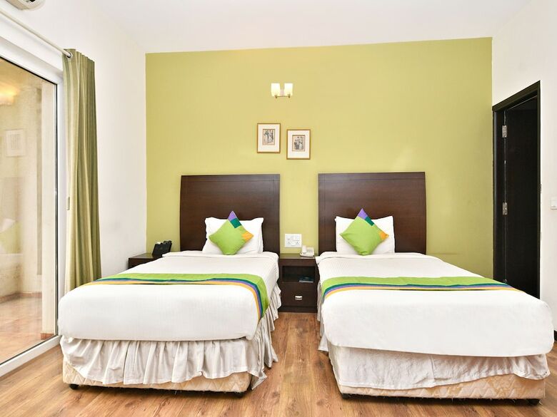 Hotel Treebo Trend Sterling Suites Inn