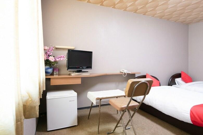 Oyo Chunichi Business Hotel Ise-shima