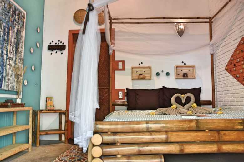 Hotel The Happy Bird B&B