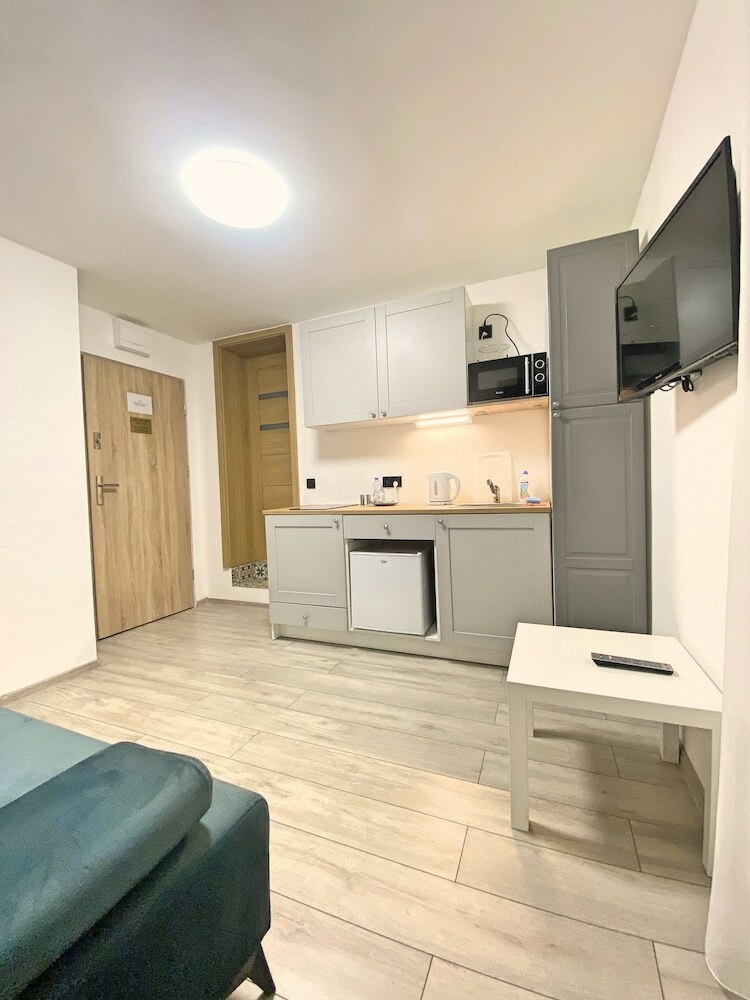 Bob Apartments