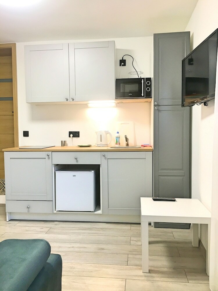Bob Apartments