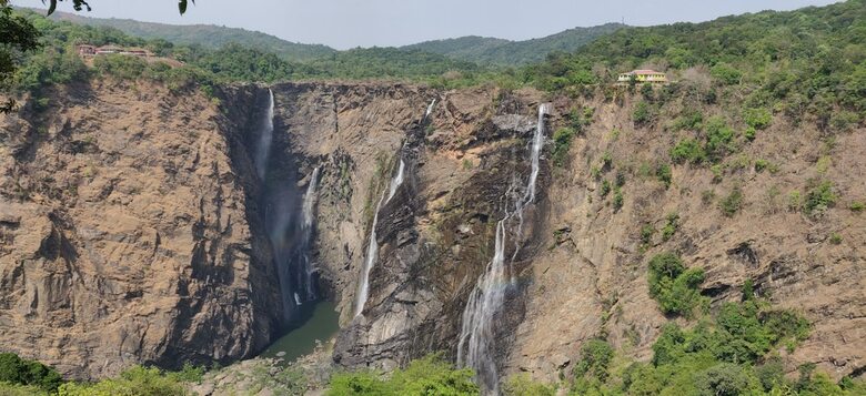 Hotel Paradise Wild Hills