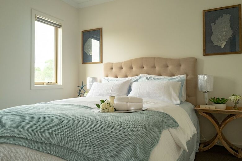 Aujoy 4 Bed  Townhouse Glen Waverley