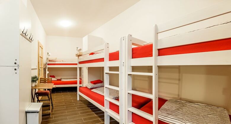 Hostal Turn Hostel