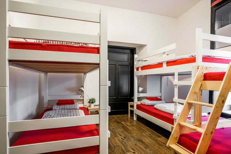 Hostal Turn Hostel