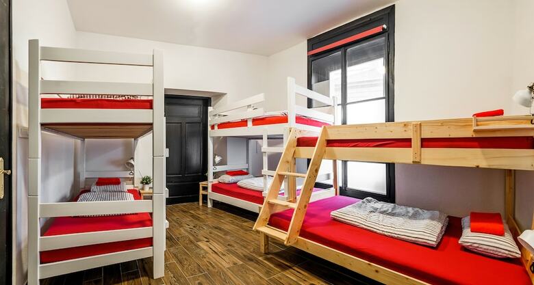 Hostal Turn Hostel