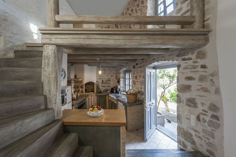 Apartamentos Traditional Stone House In Kostos