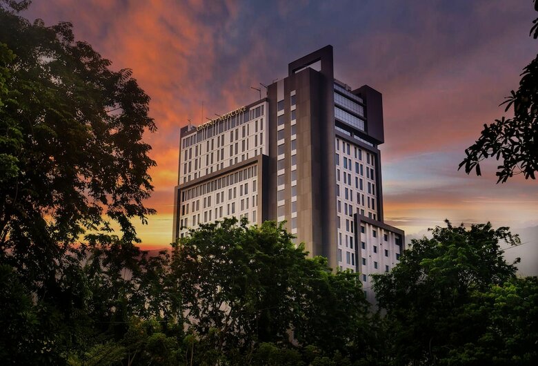 Hotel Grand Mercure Surabaya