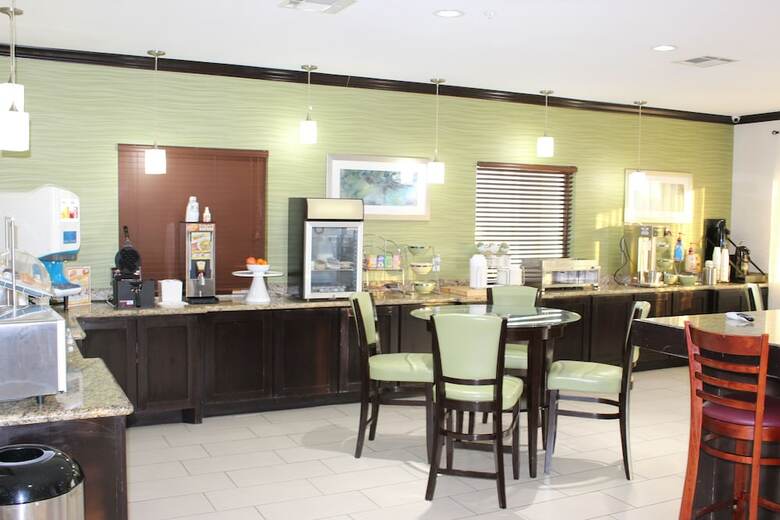 Motel Horizon Inn & Suites - Pearsall