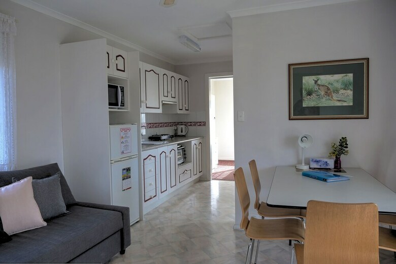 Emu Bay Holiday Homes