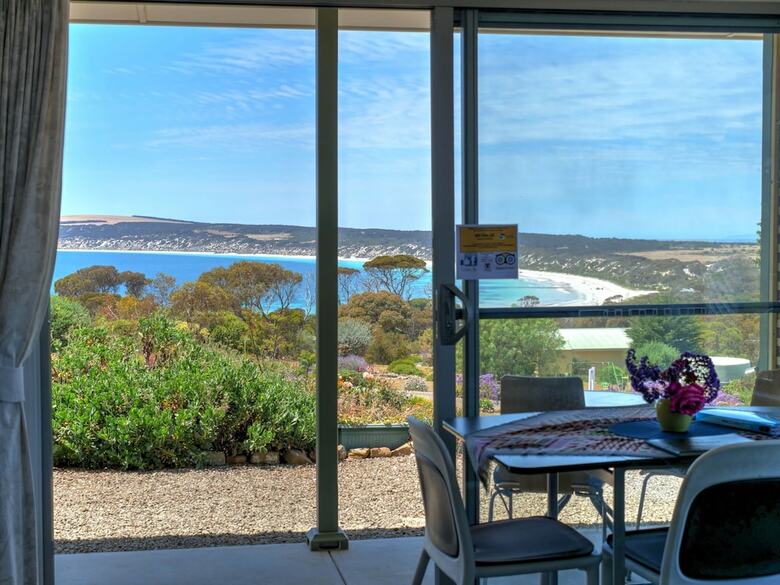 Emu Bay Holiday Homes