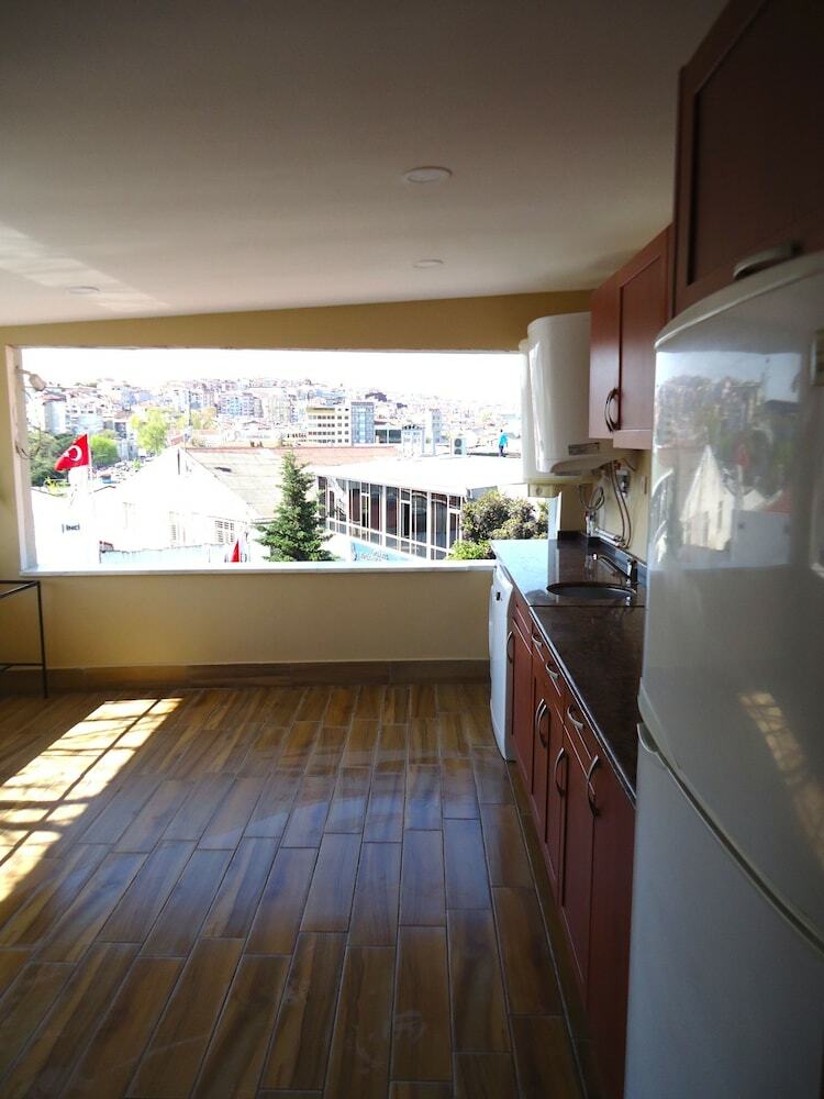 Pension Apart 1 Taksim Sishane