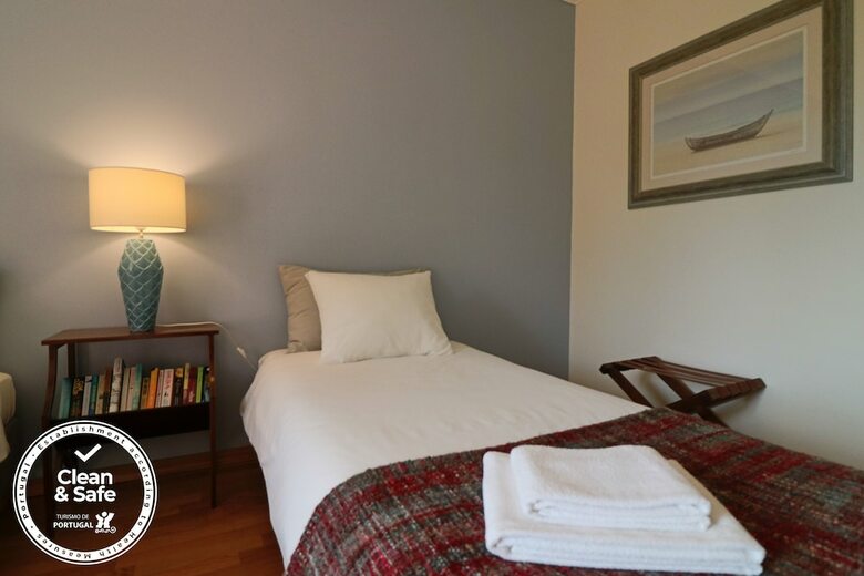 Cascais Estoril Apartment 400 M From Beach