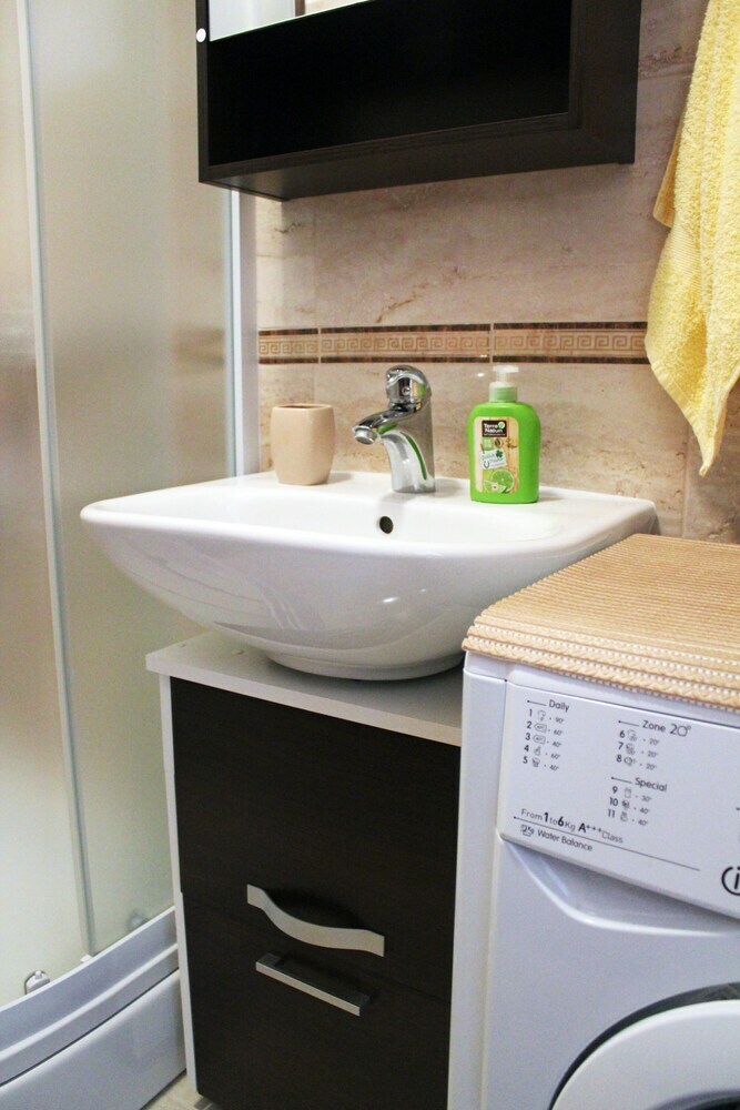 Holiday Sea View Apartment