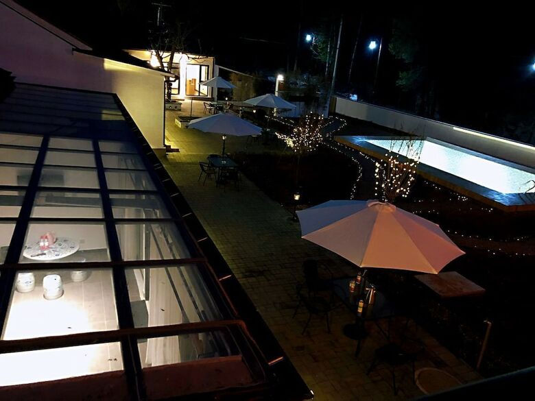 Valley Hotel