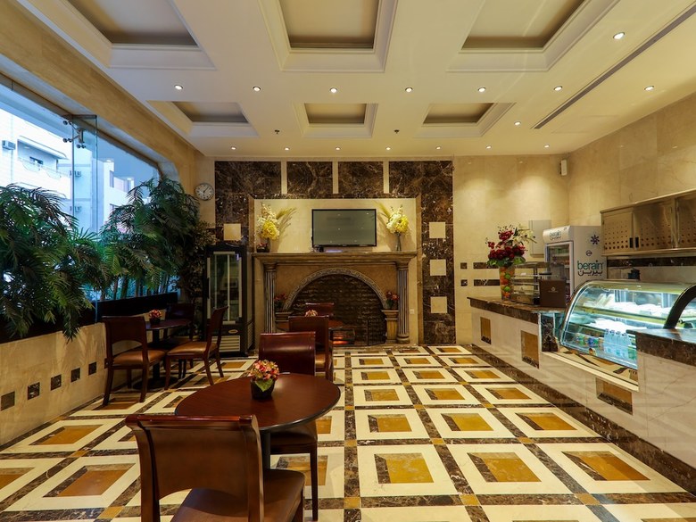 Oyo 167 Dar Al Raies Hotel