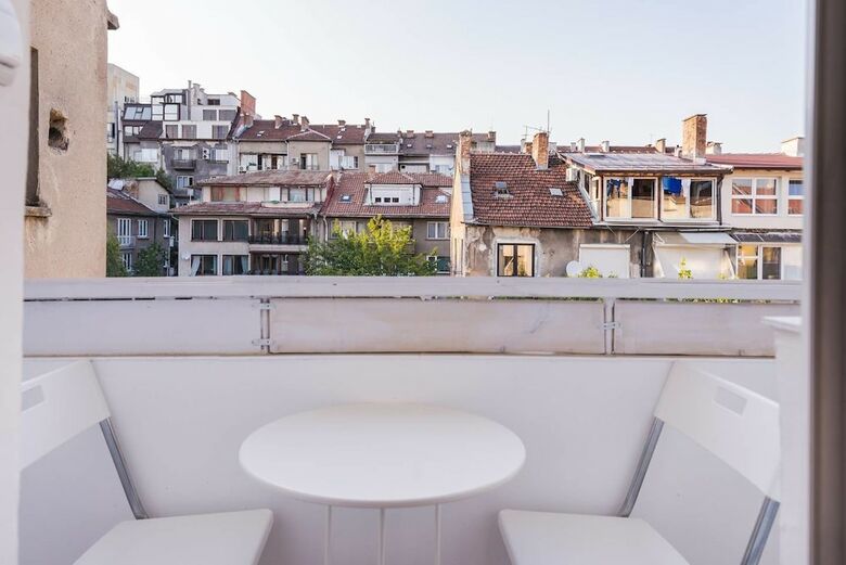 Fm Deluxe 2-bdr Apartment - Sunshine