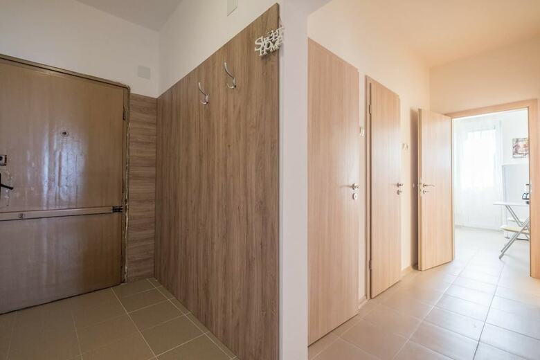 Fm Deluxe 2-bdr Apartment With Terrace - Central City View