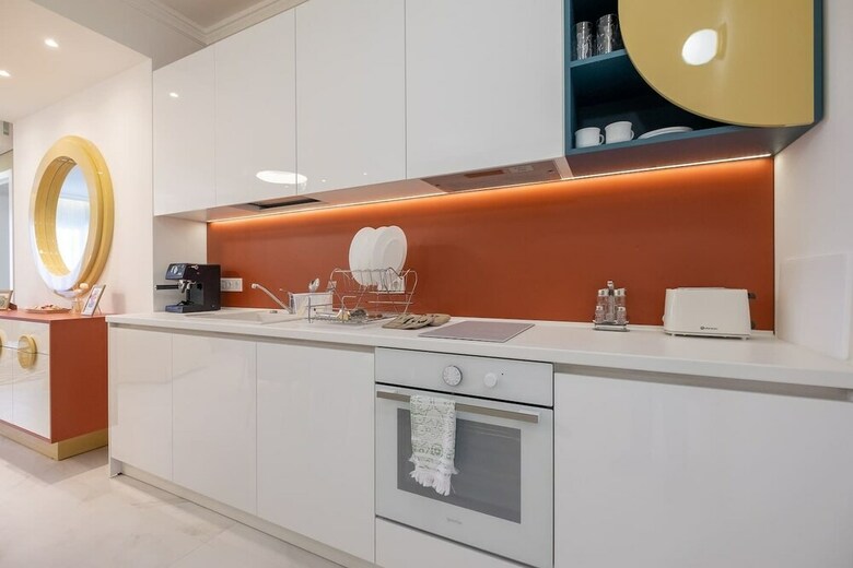 Fm Luxury 3-bdr Apartment - Splendid Shapes