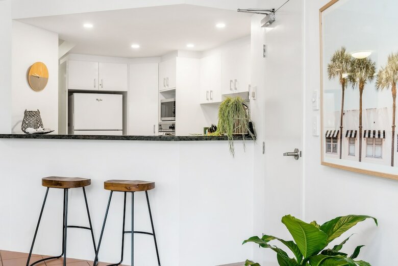 Apartment 2 Surfside