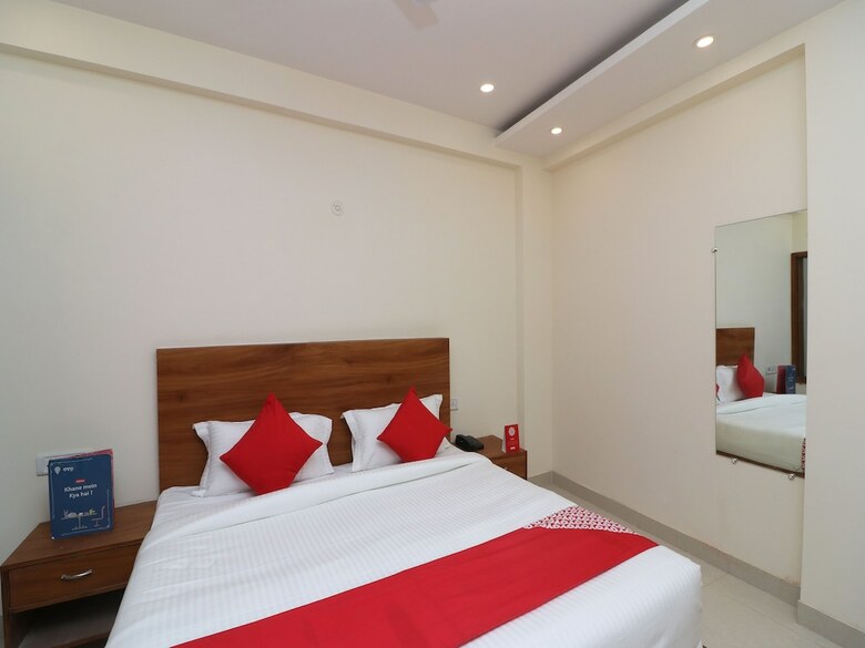 Hotel Oyo 29181 Delight Deluxe
