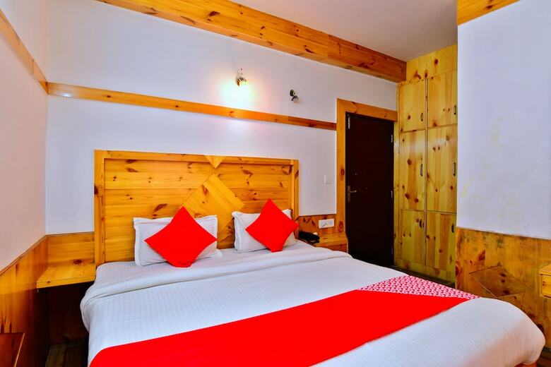 Hotel Oyo 36116 Chatanya Resort
