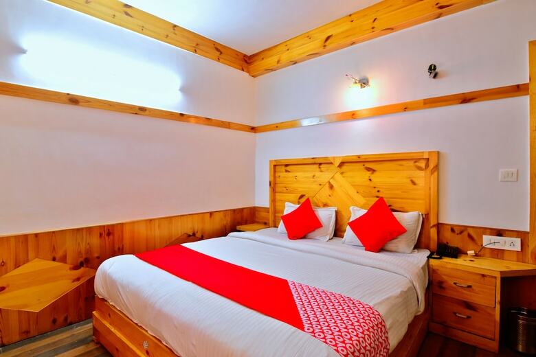 Hotel Oyo 36116 Chatanya Resort