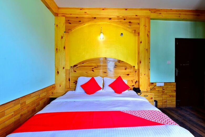 Hotel Oyo 36116 Chatanya Resort