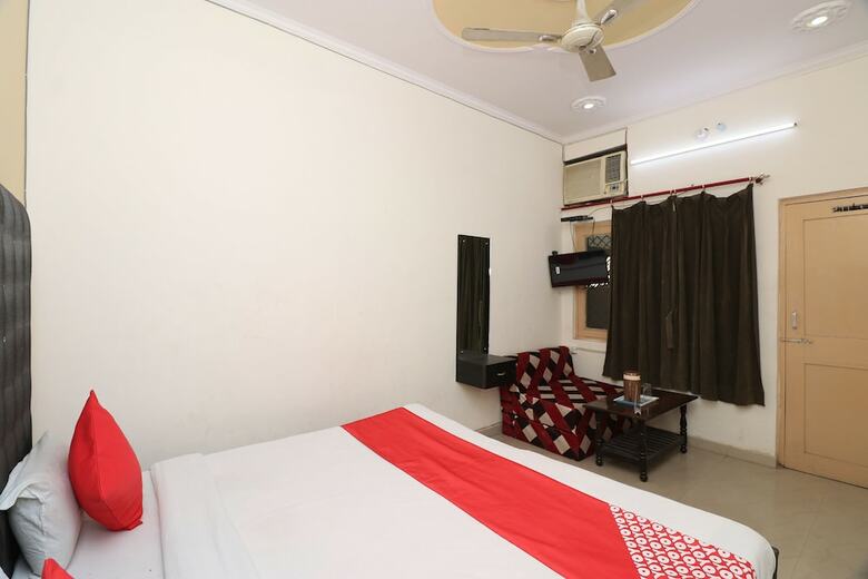 Hotel Oyo 26730 Grandstay