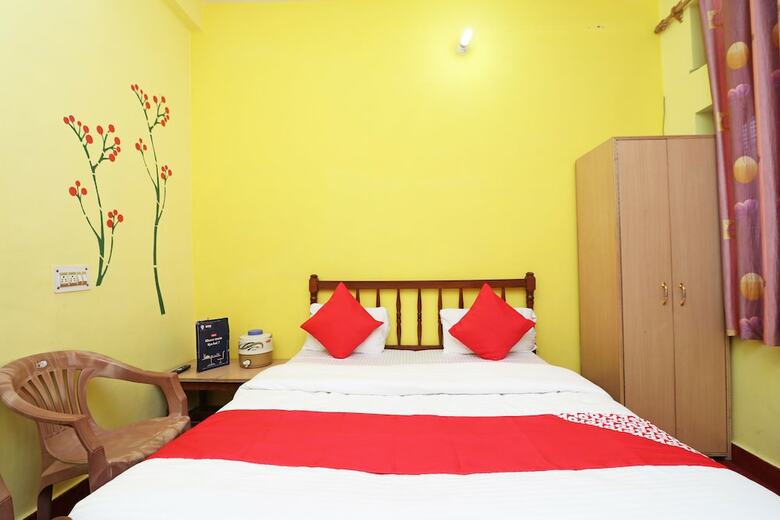 Oyo 29369 Narayana Hotel And Resort,