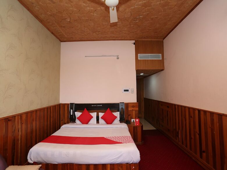 Hotel Oyo 36966 Pal Guest Housr