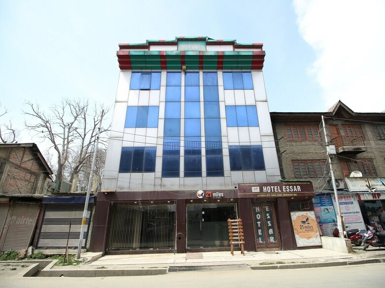 Oyo 29553 Hotel Essar