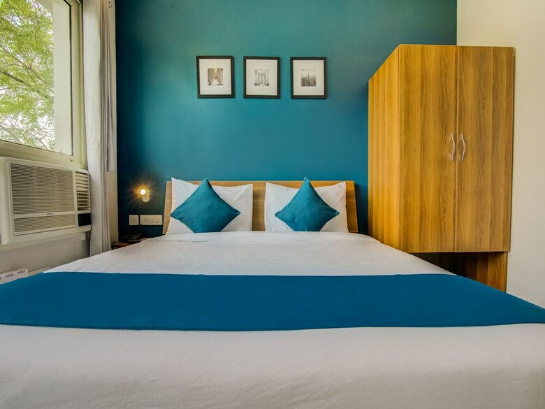 Hotel Silverkey Executive Stays 19653 Star Mall