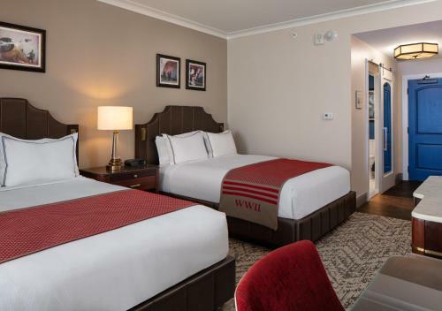 The Higgins Hotel New Orleans, Curio Collection By Hilton