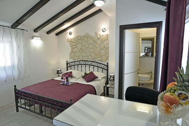 Hotel Kuzma Rooms 2