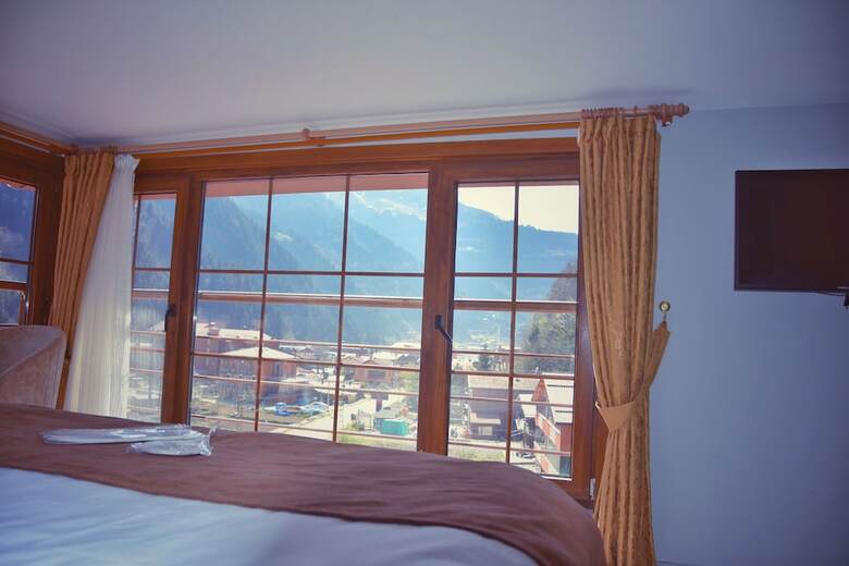 Huzur Otel