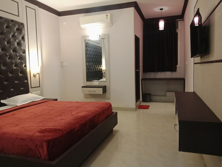 Hotel Kimaya Stay