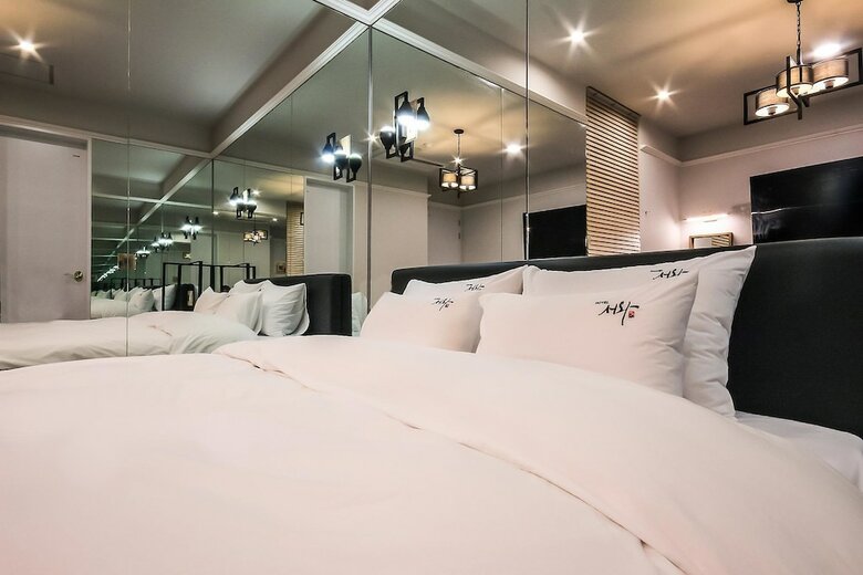 Seowa Hotel
