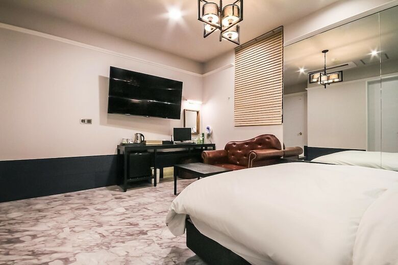 Seowa Hotel