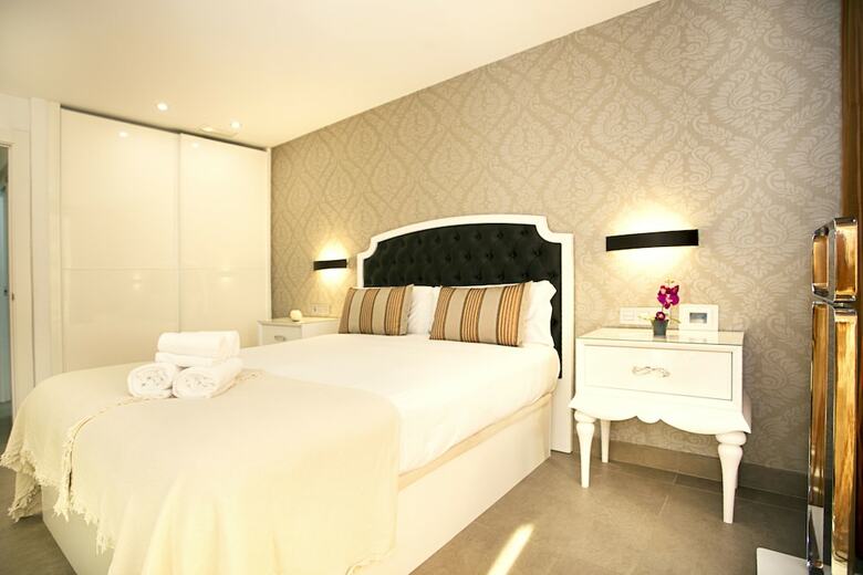Apartamentos La Nogalera Luxury & Comfort