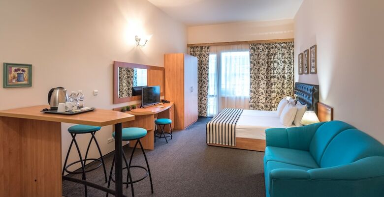 Hotel Lotus