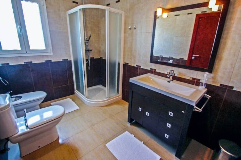 Apartamentos Angels - Spacious And Characterful Property In Moraira