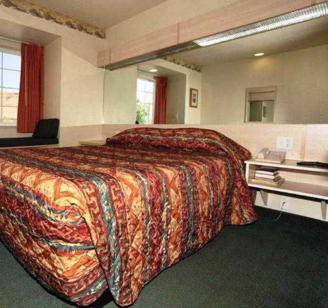 Hotel River Canyon Lodge