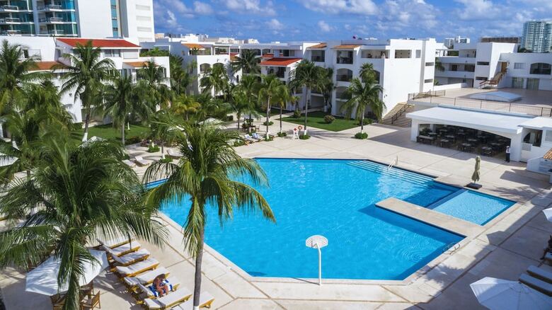 Hotel Beachscape Kin Ha Villas & Suites